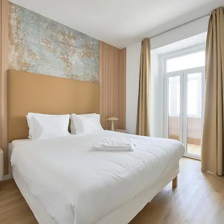 Brand New Hostel Anjos-2